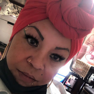 Meet your Posher, Mayra